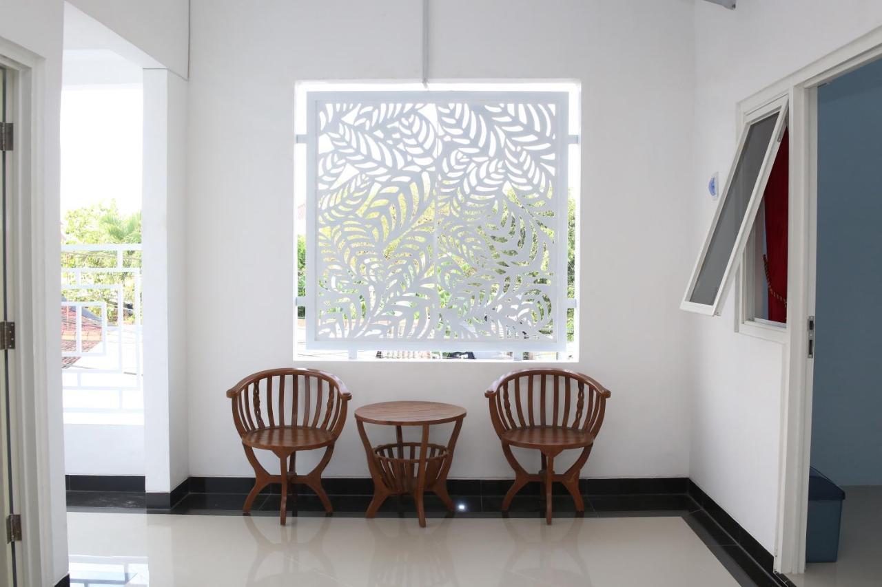 Reddoorz Syariah Near Suncity Mall Madiun Extérieur photo