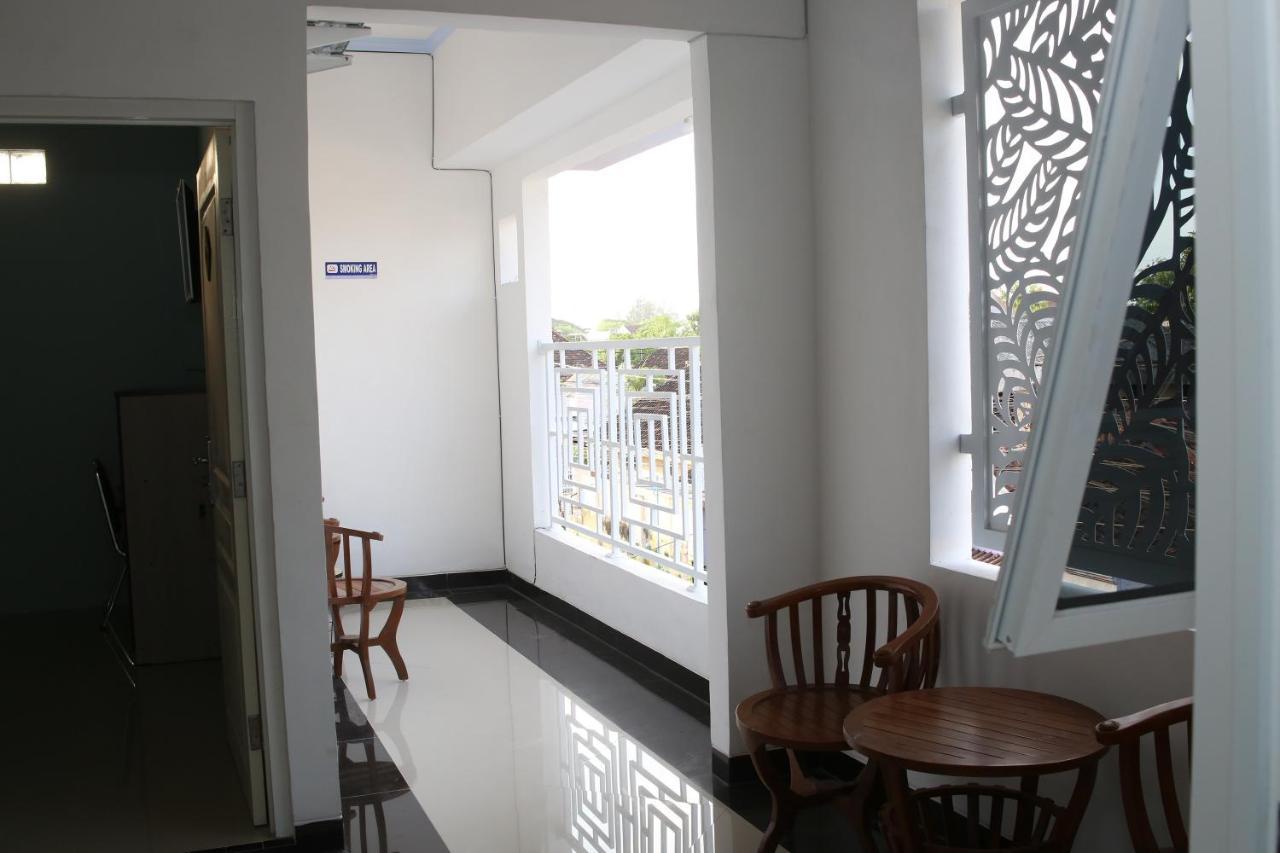 Reddoorz Syariah Near Suncity Mall Madiun Extérieur photo