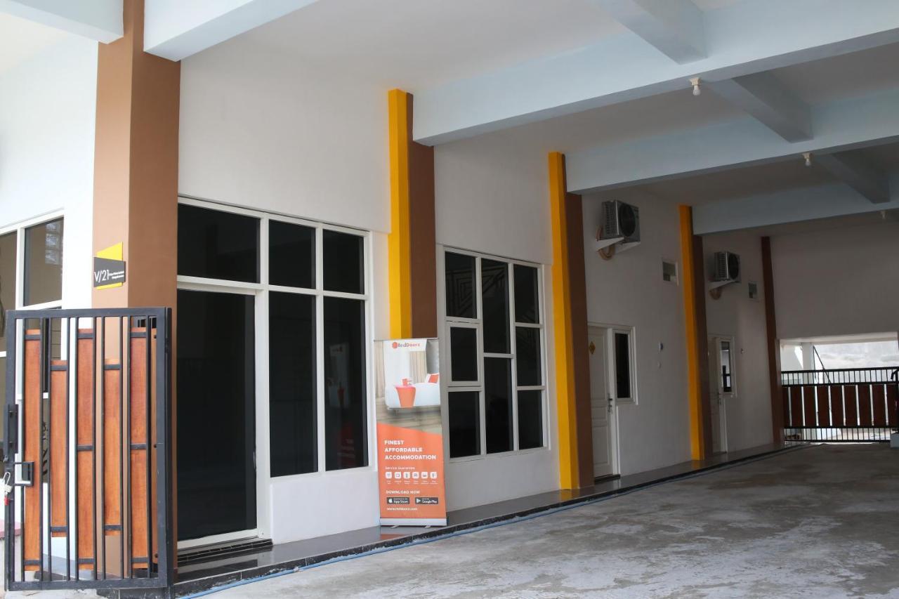 Reddoorz Syariah Near Suncity Mall Madiun Extérieur photo