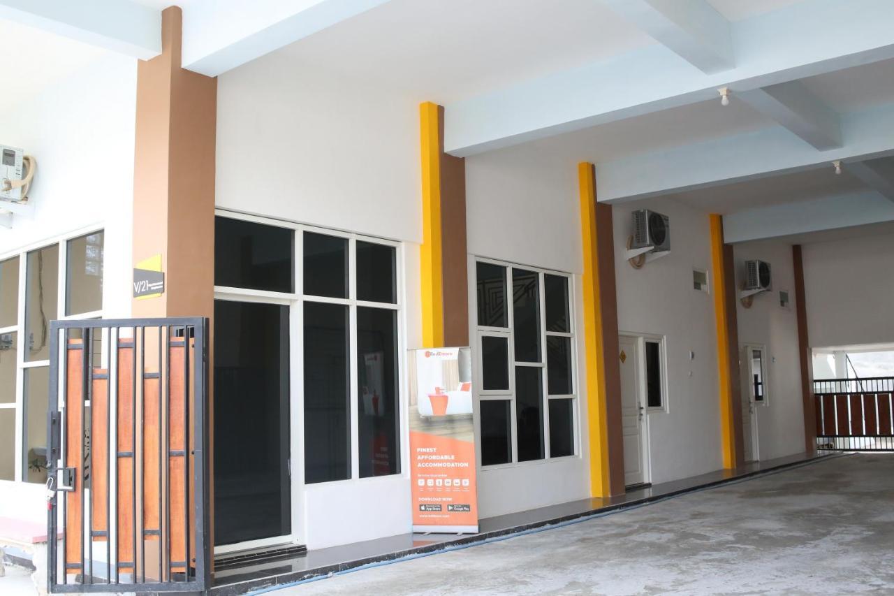 Reddoorz Syariah Near Suncity Mall Madiun Extérieur photo